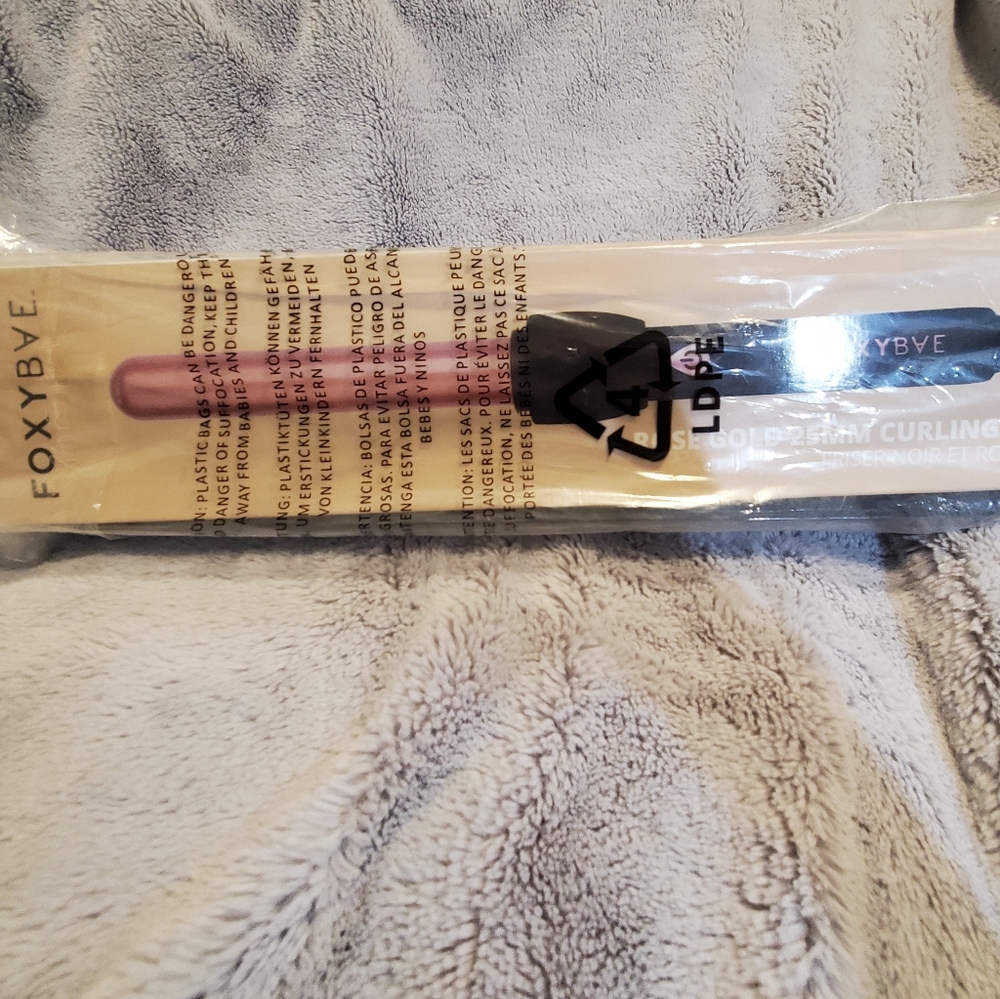 Foxybae curling wand